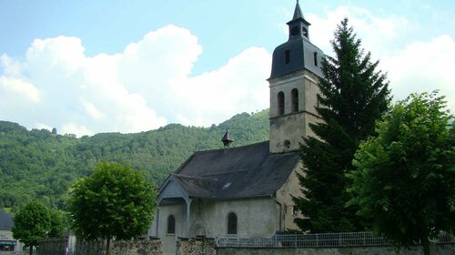 L’église Saint-Pierre d’Arrens